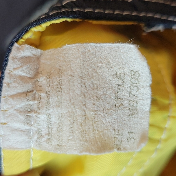 LOCAL MOTION Board Shorts with Back Pocket 31 - Picture 5 of 6